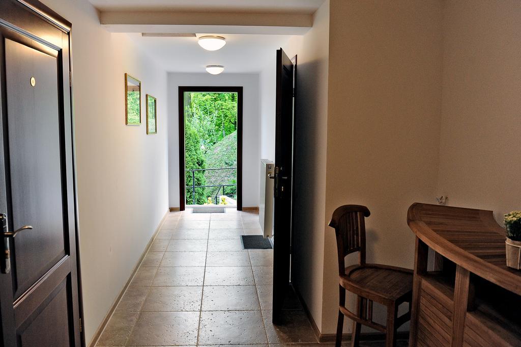 Korona Hostel Elblag Buitenkant foto