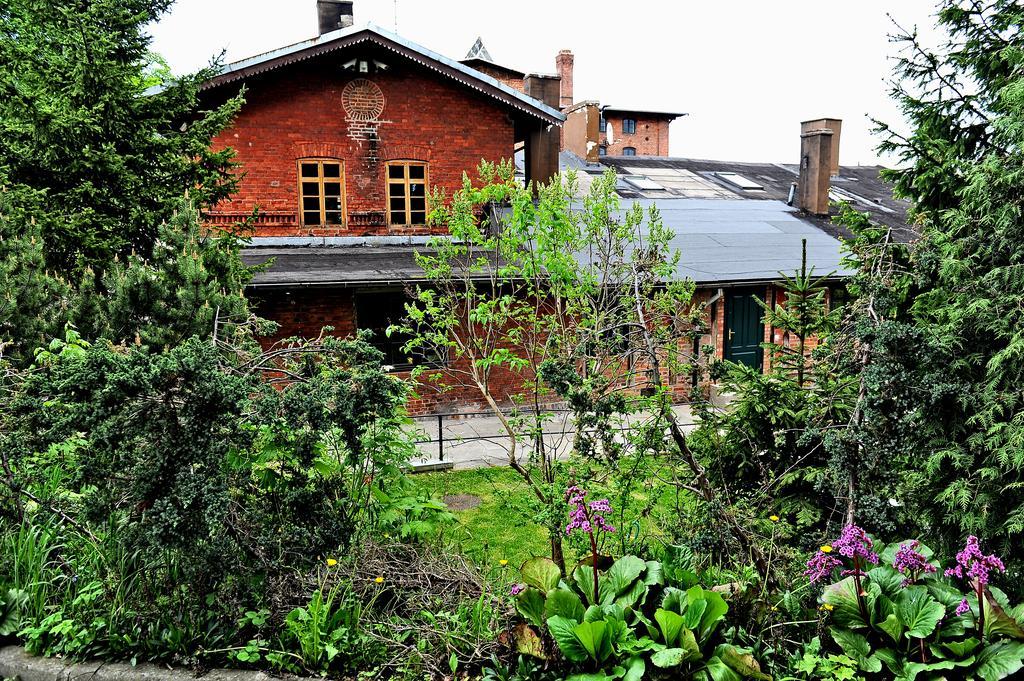 Korona Hostel Elblag Buitenkant foto