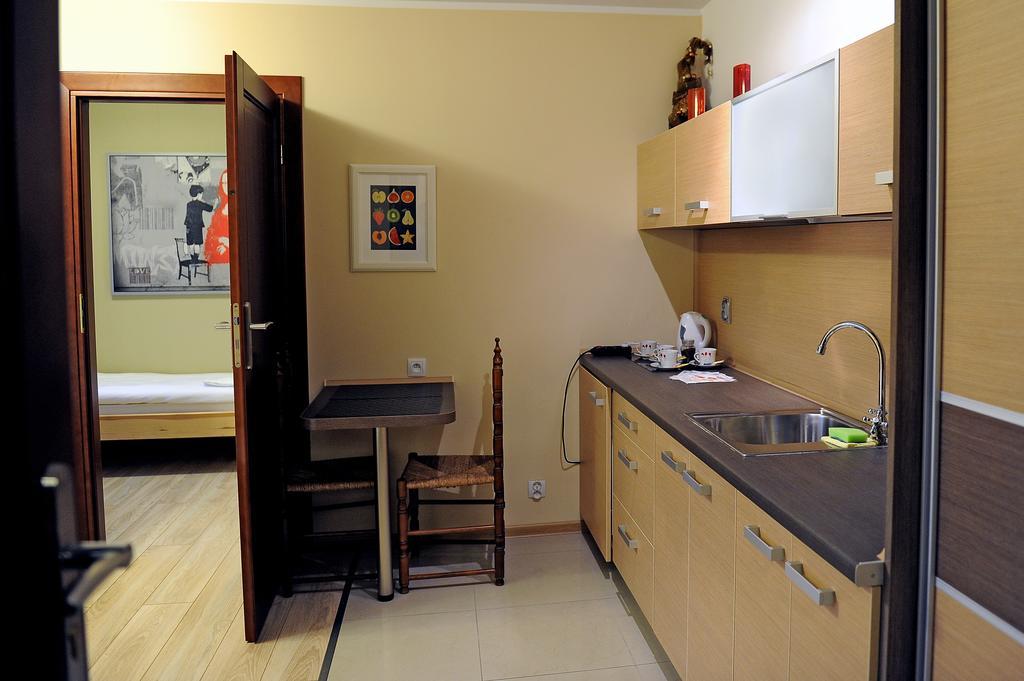Korona Hostel Elblag Buitenkant foto